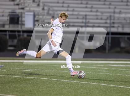 Thumbnail 1 in Asheville @ Ardrey Kell (NCHSAA 4A Round 2 Playoff) photogallery.