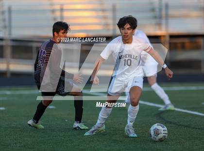 Thumbnail 2 in Asheville @ Ardrey Kell (NCHSAA 4A Round 2 Playoff) photogallery.