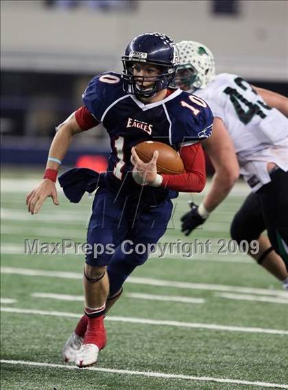 Thumbnail 1 in Allen vs. Carroll (Texas 5A Region I Area Playoffs) photogallery.