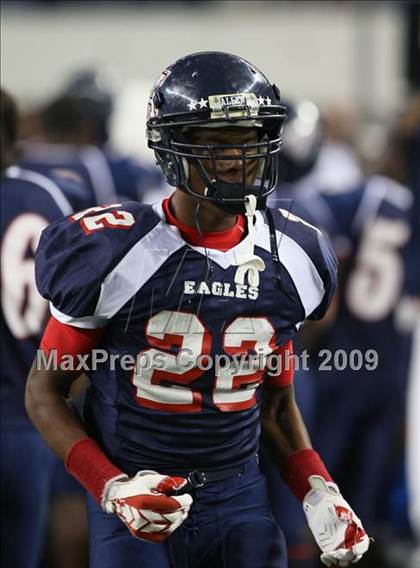 Thumbnail 2 in Allen vs. Carroll (Texas 5A Region I Area Playoffs) photogallery.