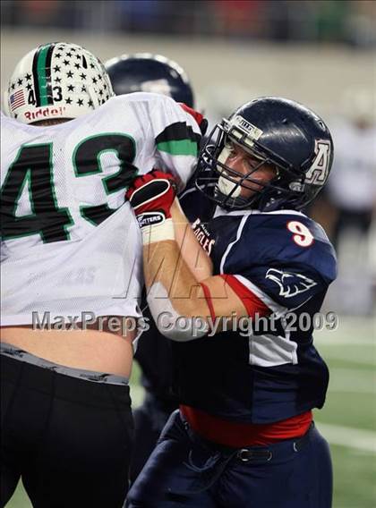 Thumbnail 3 in Allen vs. Carroll (Texas 5A Region I Area Playoffs) photogallery.