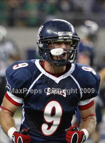 Thumbnail 2 in Allen vs. Carroll (Texas 5A Region I Area Playoffs) photogallery.