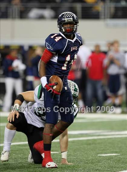 Thumbnail 3 in Allen vs. Carroll (Texas 5A Region I Area Playoffs) photogallery.