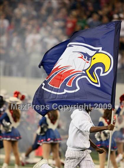 Thumbnail 2 in Allen vs. Carroll (Texas 5A Region I Area Playoffs) photogallery.