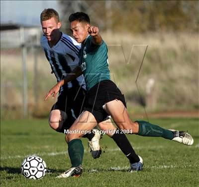 Thumbnail 1 in Rodriguez @ Roseville (Section playoffs) photogallery.