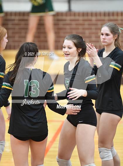 Thumbnail 2 in Boyd vs. Life Oak Cliff (UIL 3A Bi-district) photogallery.