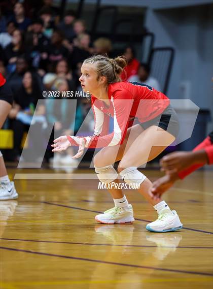 Thumbnail 3 in Center Hill @ DeSoto Central photogallery.