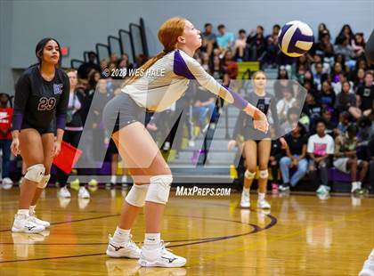 Thumbnail 1 in Center Hill @ DeSoto Central photogallery.