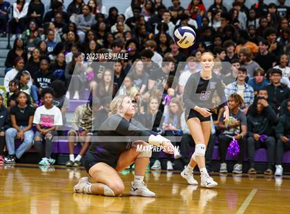 Thumbnail 2 in Center Hill @ DeSoto Central photogallery.