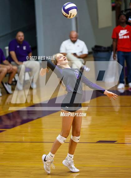 Thumbnail 1 in Center Hill @ DeSoto Central photogallery.