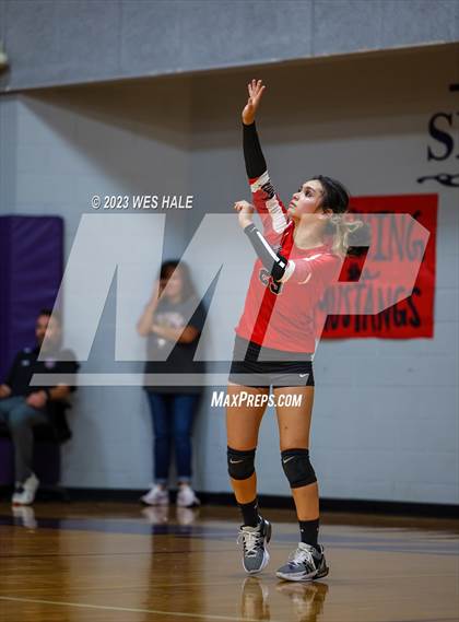 Thumbnail 3 in Center Hill @ DeSoto Central photogallery.
