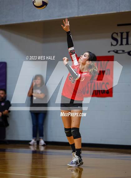 Thumbnail 1 in Center Hill @ DeSoto Central photogallery.