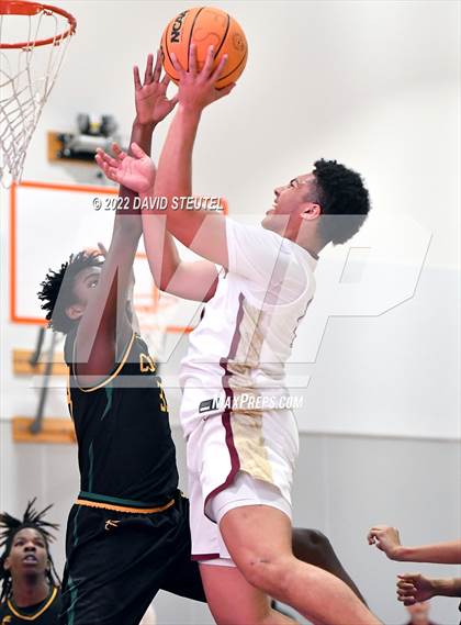 Thumbnail 1 in Whitney vs. Kennedy (Fortune Showcase) photogallery.
