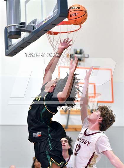 Thumbnail 2 in Whitney vs. Kennedy (Fortune Showcase) photogallery.