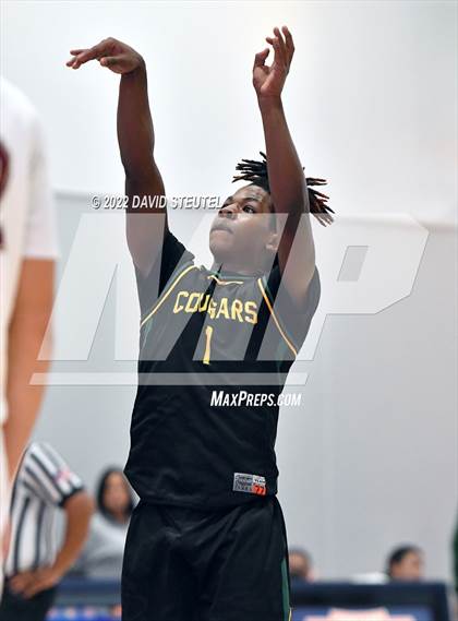 Thumbnail 3 in Whitney vs. Kennedy (Fortune Showcase) photogallery.