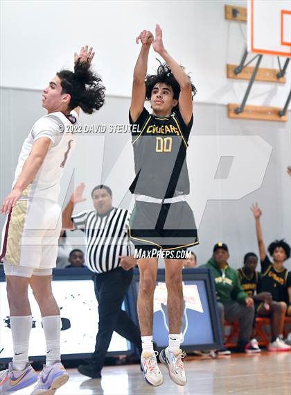 Thumbnail 3 in Whitney vs. Kennedy (Fortune Showcase) photogallery.