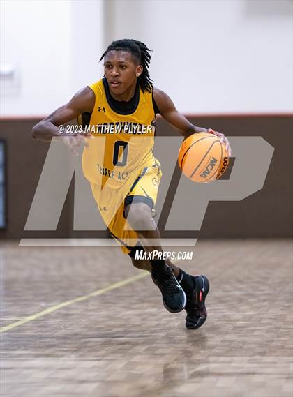 Thumbnail 2 in Living Water Christian vs. Northwood Temple Academy (Veterans Showcase) photogallery.