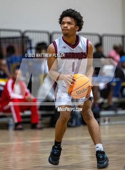 Thumbnail 3 in Living Water Christian vs. Northwood Temple Academy (Veterans Showcase) photogallery.