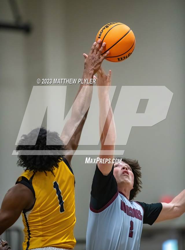 Photo 1 In The Living Water Christian Vs Northwood Temple Academy