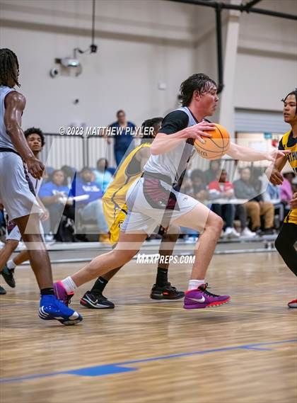 Thumbnail 3 in Living Water Christian vs. Northwood Temple Academy (Veterans Showcase) photogallery.