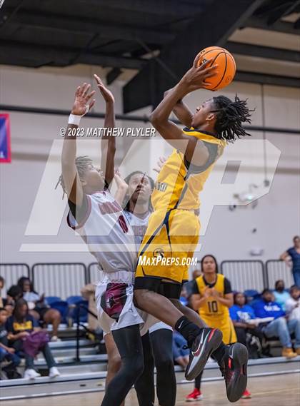 Thumbnail 2 in Living Water Christian vs. Northwood Temple Academy (Veterans Showcase) photogallery.