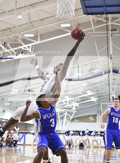 Thumbnail 1 in McCallie vs Hamilton Heights Christian Academy photogallery.