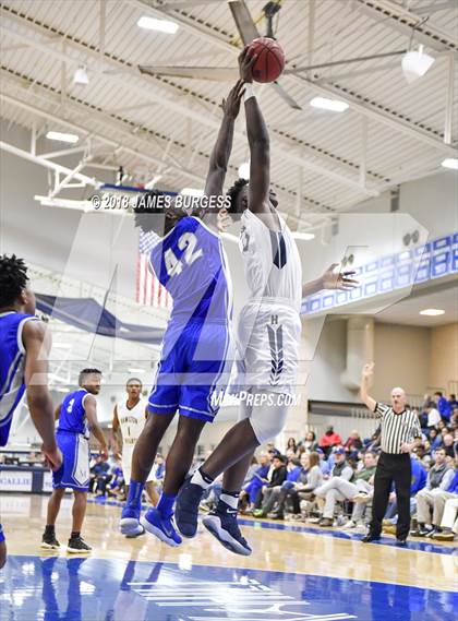 Thumbnail 3 in McCallie vs Hamilton Heights Christian Academy photogallery.