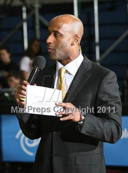 Thumbnail 1 in Rice vs Mt. Vernon (SNY Invitational) photogallery.