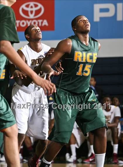 Thumbnail 3 in Rice vs Mt. Vernon (SNY Invitational) photogallery.