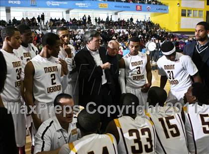 Thumbnail 3 in Rice vs Mt. Vernon (SNY Invitational) photogallery.