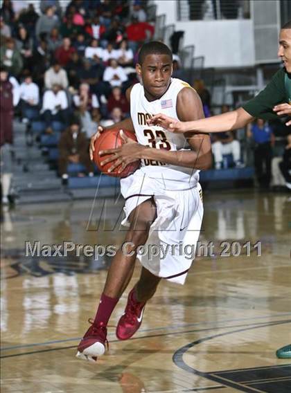 Thumbnail 3 in Rice vs Mt. Vernon (SNY Invitational) photogallery.