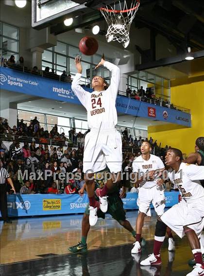 Thumbnail 1 in Rice vs Mt. Vernon (SNY Invitational) photogallery.