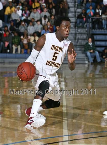 Thumbnail 2 in Rice vs Mt. Vernon (SNY Invitational) photogallery.
