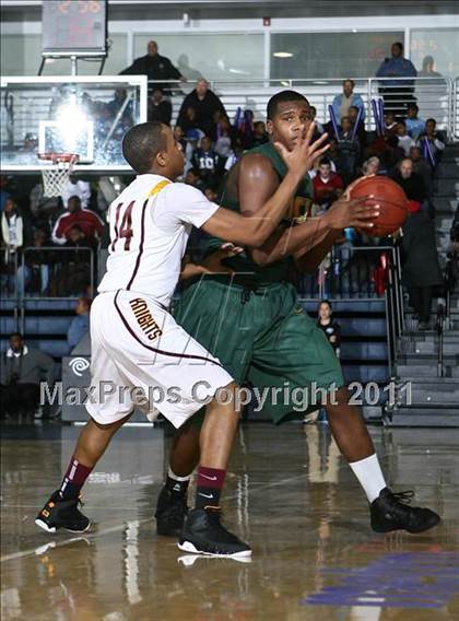 Thumbnail 2 in Rice vs Mt. Vernon (SNY Invitational) photogallery.