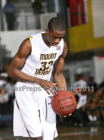 Thumbnail 2 in Rice vs Mt. Vernon (SNY Invitational) photogallery.