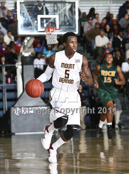 Thumbnail 2 in Rice vs Mt. Vernon (SNY Invitational) photogallery.