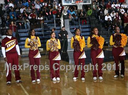 Thumbnail 1 in Rice vs Mt. Vernon (SNY Invitational) photogallery.