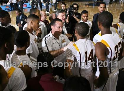 Thumbnail 2 in Rice vs Mt. Vernon (SNY Invitational) photogallery.