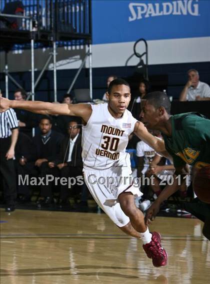 Thumbnail 2 in Rice vs Mt. Vernon (SNY Invitational) photogallery.