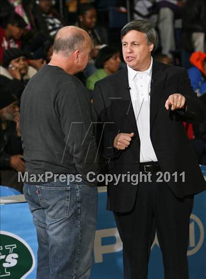 Thumbnail 1 in Rice vs Mt. Vernon (SNY Invitational) photogallery.