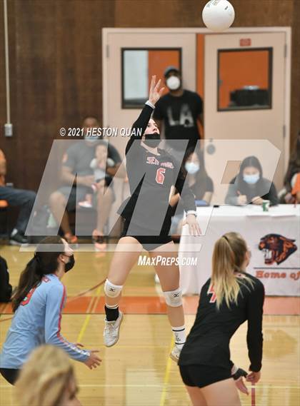 Thumbnail 3 in Palos Verdes @ Polytechnic (CIF-SS D2 Playoff) photogallery.