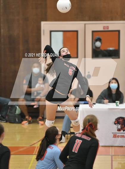 Thumbnail 3 in Palos Verdes @ Polytechnic (CIF-SS D2 Playoff) photogallery.