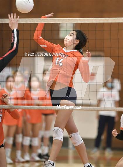 Thumbnail 1 in Palos Verdes @ Polytechnic (CIF-SS D2 Playoff) photogallery.
