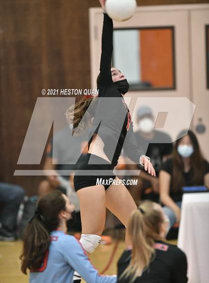 Thumbnail 2 in Palos Verdes @ Polytechnic (CIF-SS D2 Playoff) photogallery.