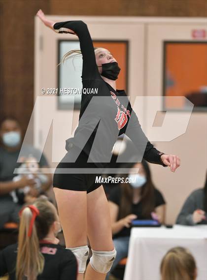 Thumbnail 3 in Palos Verdes @ Polytechnic (CIF-SS D2 Playoff) photogallery.