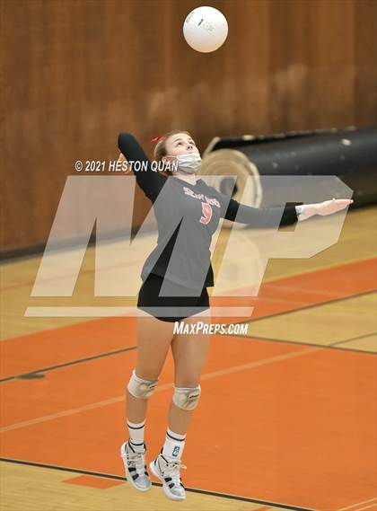 Thumbnail 1 in Palos Verdes @ Polytechnic (CIF-SS D2 Playoff) photogallery.