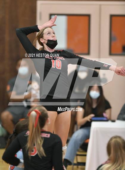 Thumbnail 2 in Palos Verdes @ Polytechnic (CIF-SS D2 Playoff) photogallery.