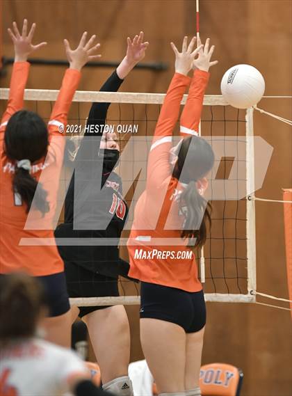 Thumbnail 1 in Palos Verdes @ Polytechnic (CIF-SS D2 Playoff) photogallery.