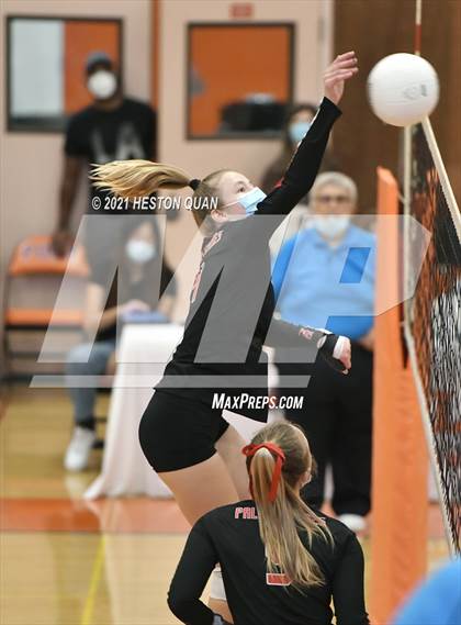 Thumbnail 2 in Palos Verdes @ Polytechnic (CIF-SS D2 Playoff) photogallery.