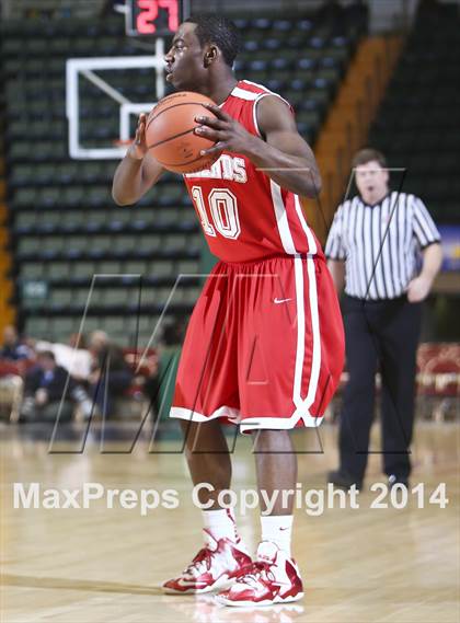 Thumbnail 3 in Friends Academy vs. Middle Early College (NYSPHSAA Class C Semifinal) photogallery.